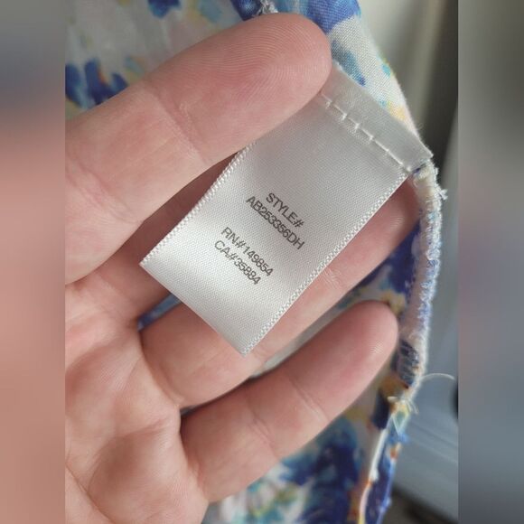 Sadie & Sage Kimono Blue Floral Swiss Dot Open Front Side Slit Fairy Boho Medium - Picture 9 of 9